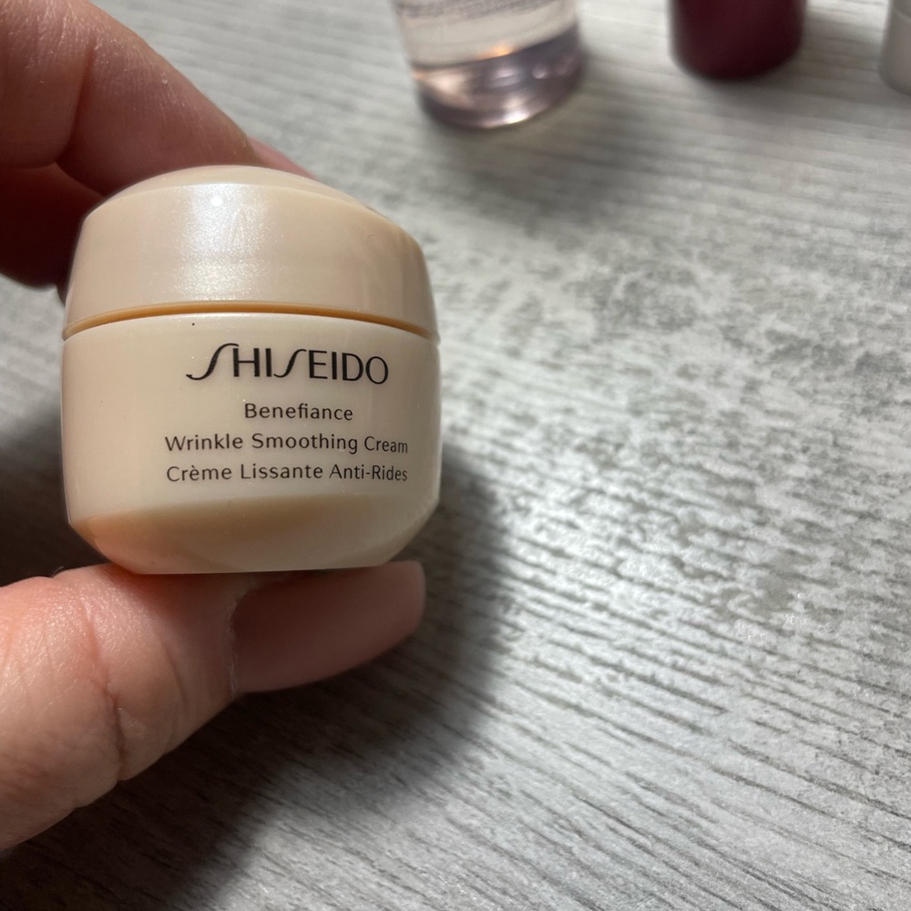 Shiseido Travel sizes combo set. Never used. - Picture 2 of 9